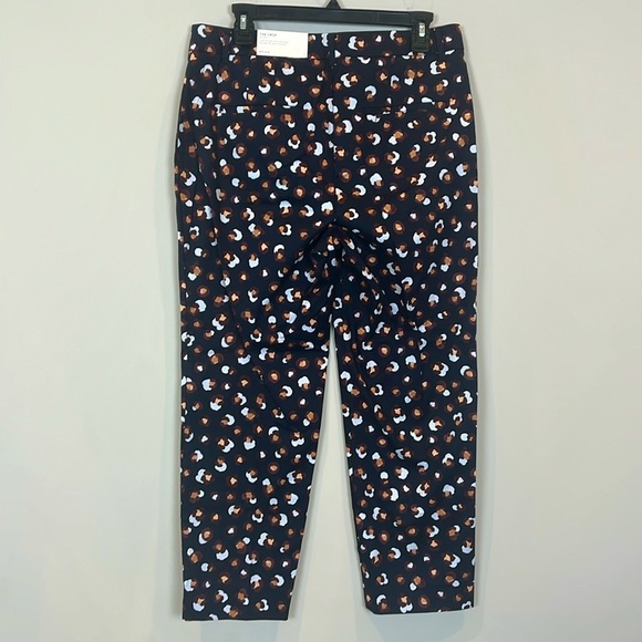 Ann Taylor NWT The Crop Navy Multicolor Animal Print Cropped Pants Curvy Size 8 - Picture 8 of 12